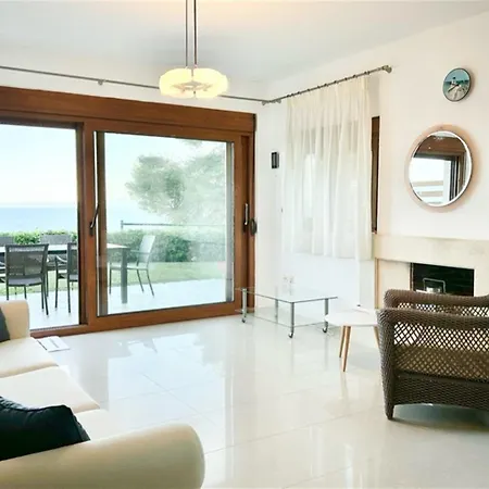 Lindos House 3 Bedrooms 7 Guests فيلة
