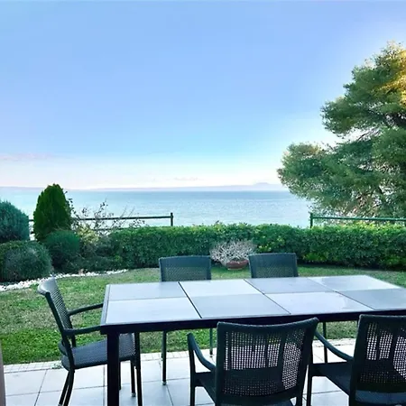 Lindos House 3 Bedrooms 7 Guests فيلة *